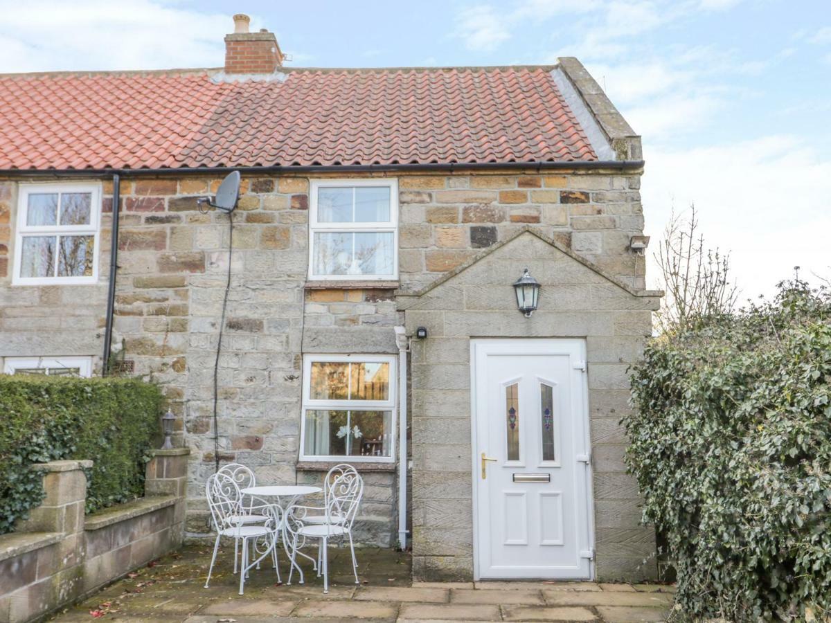 Dove Cottage Whitby Exterior photo